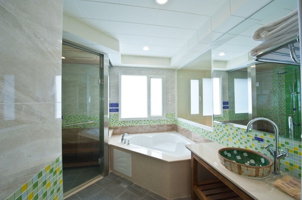 Yudali Motel Donggang Bagian luar foto